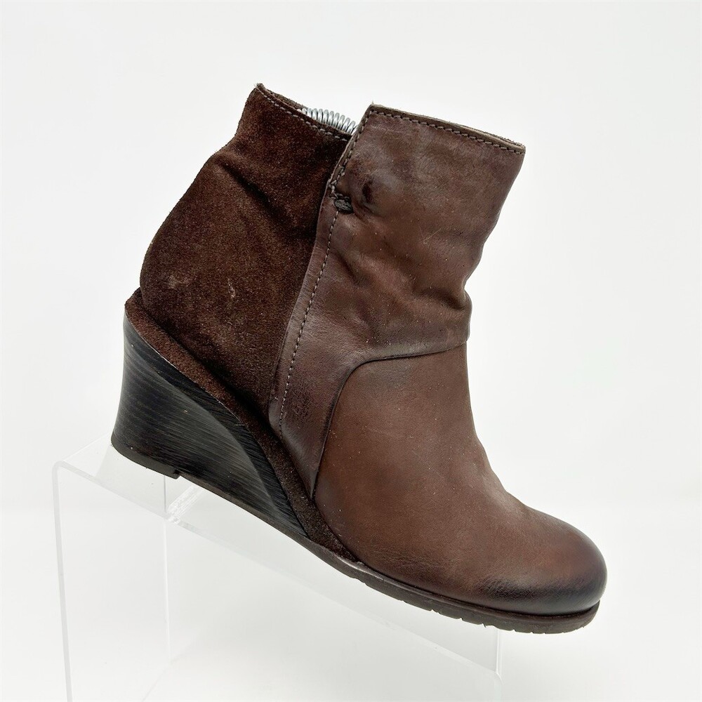 Miz Mooz Women's Brown Ankle Bootie Wedge Heel Side Zip Round Toe Size 40